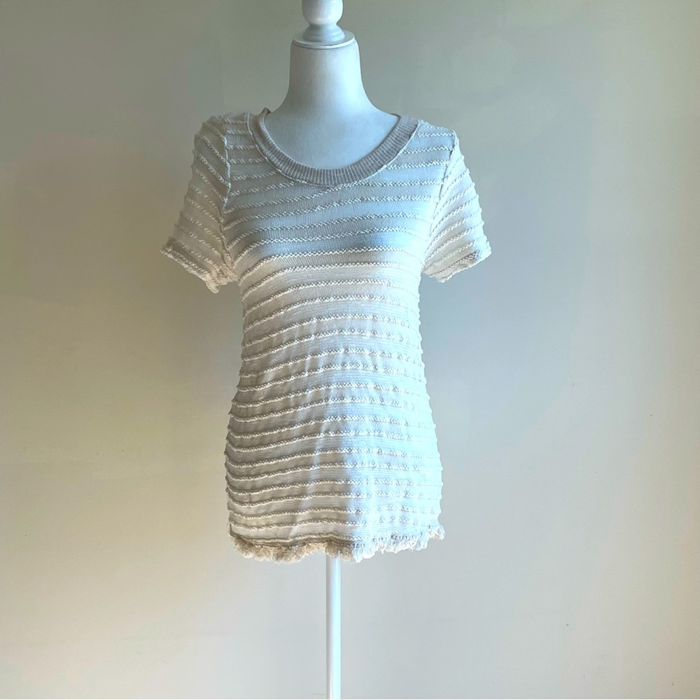 Anthropologie Eri+ Ali
Adia Textured Top
Stripe Fringe Small